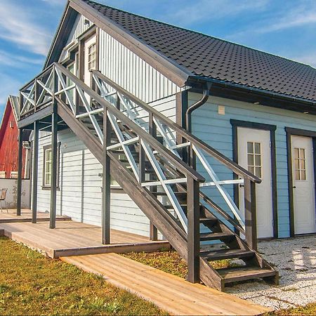 Cozy Apartment In Klintehamn With Wifi Luaran gambar